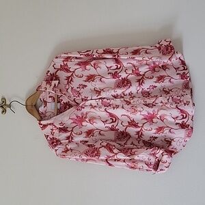 Chico's No Iron Chic Stretch Pink Red 3/4 Sleeve Button Down Size Medium